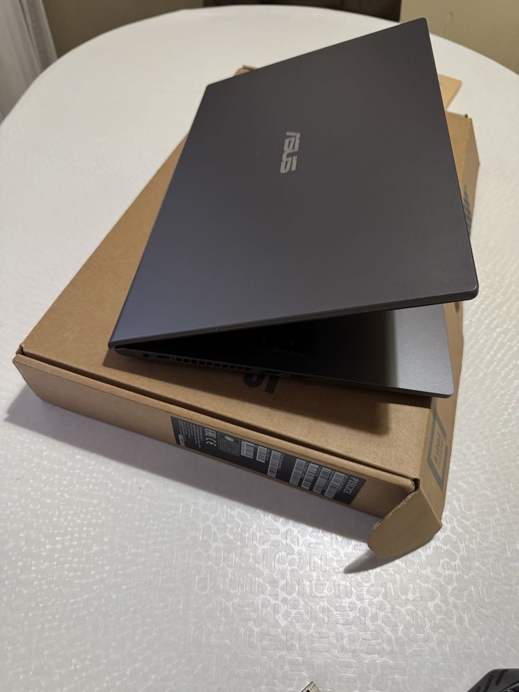Продам Ноутбук Asus P1512CE