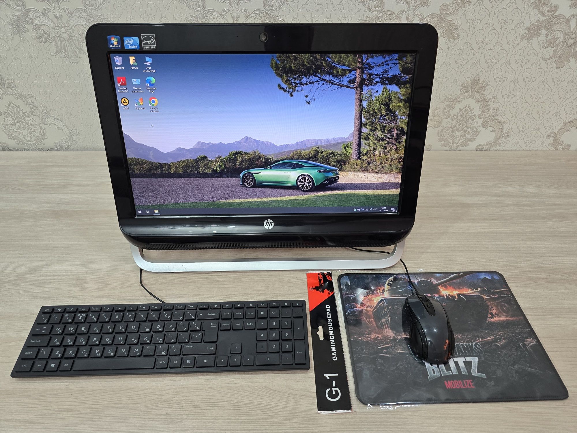 Моноблок HP Pavilion, Core i3, SSD 128Gb, HDD 750Gb, Ram 6Gb