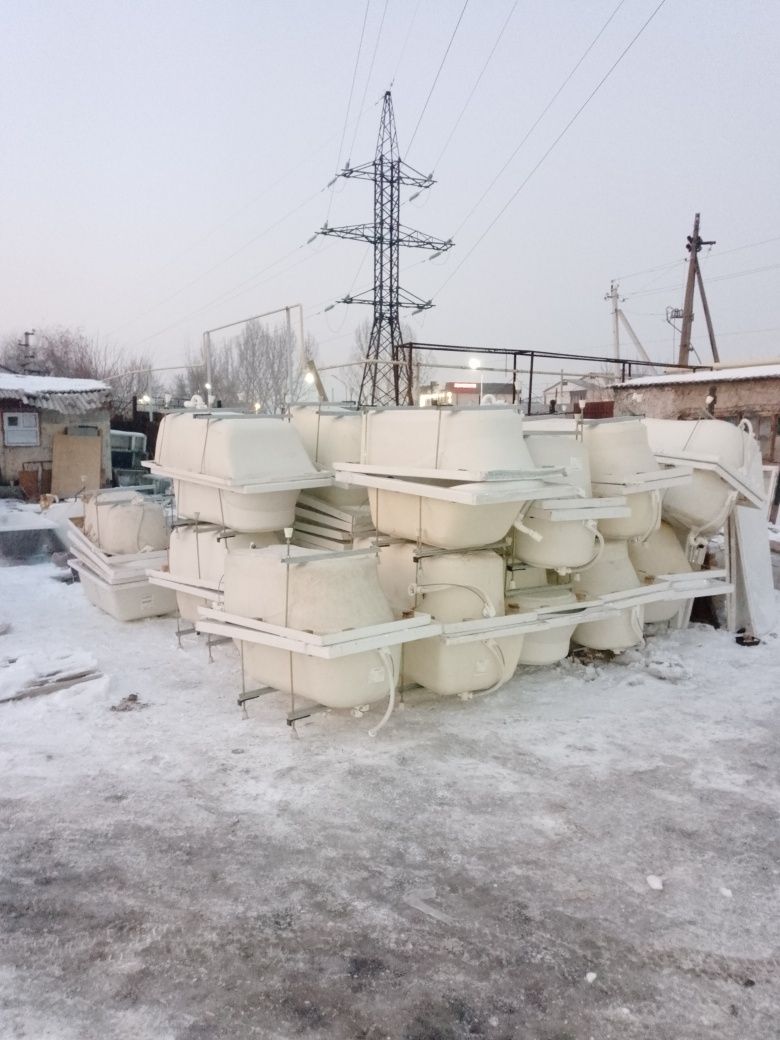 Улица Азаттык дом51 Продам ванны