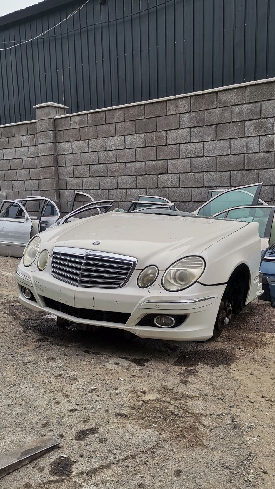 Мерседес W211 об 3.5 272 и 3.2 112