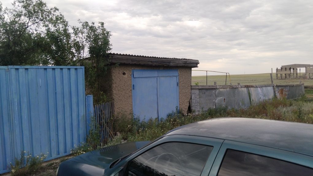 Уй сатылады. Продам дом