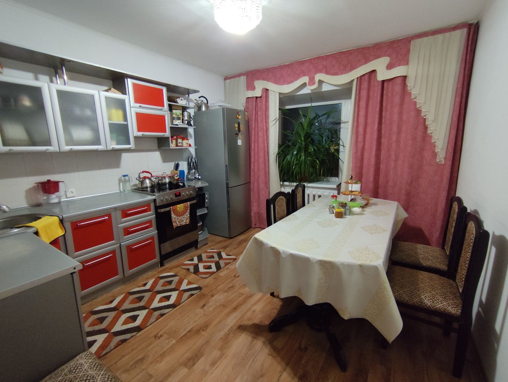 Продам 3 комнатную квартиру