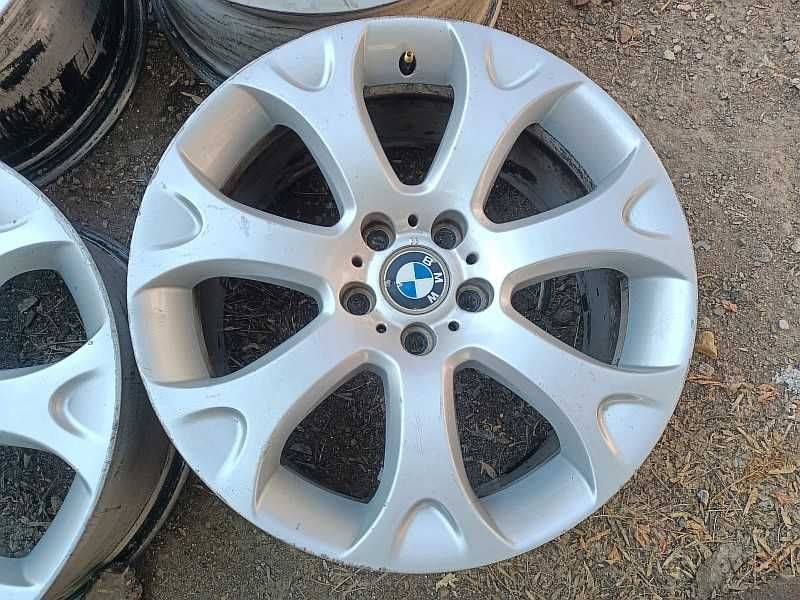 Продам оригинальные легкосплавные диски "211 стиль" на BMW X5 E70