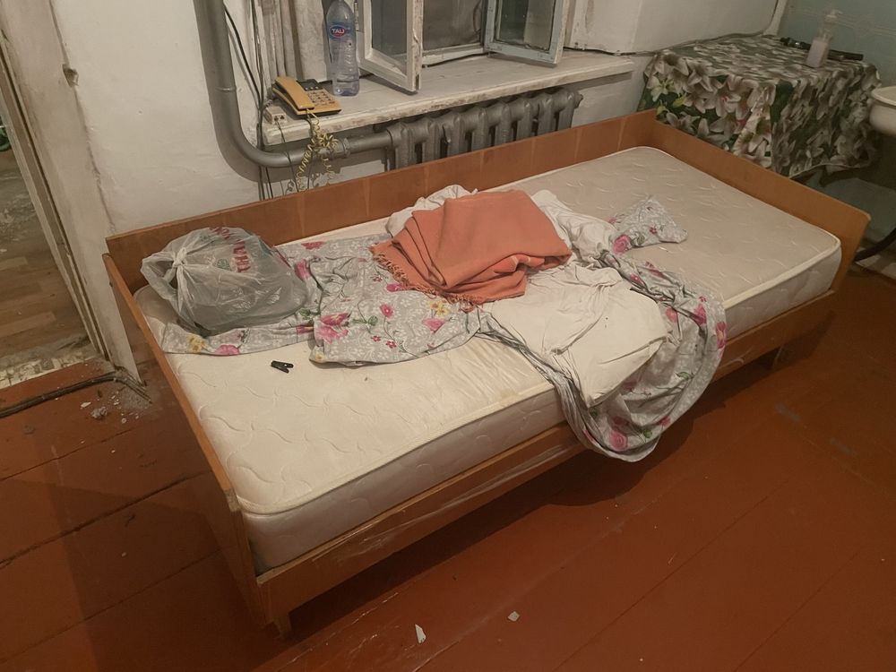 Отдам старую мебель бесплатно