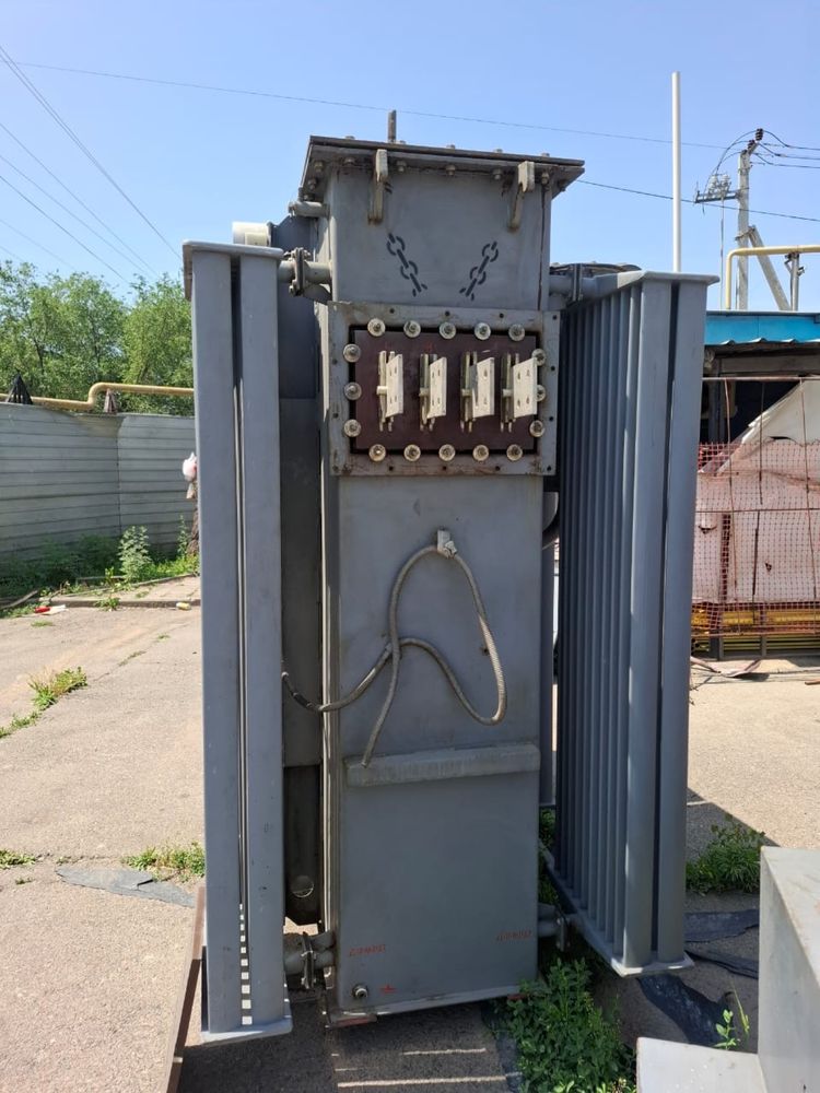Трансформатор в отличном состоянии все работает