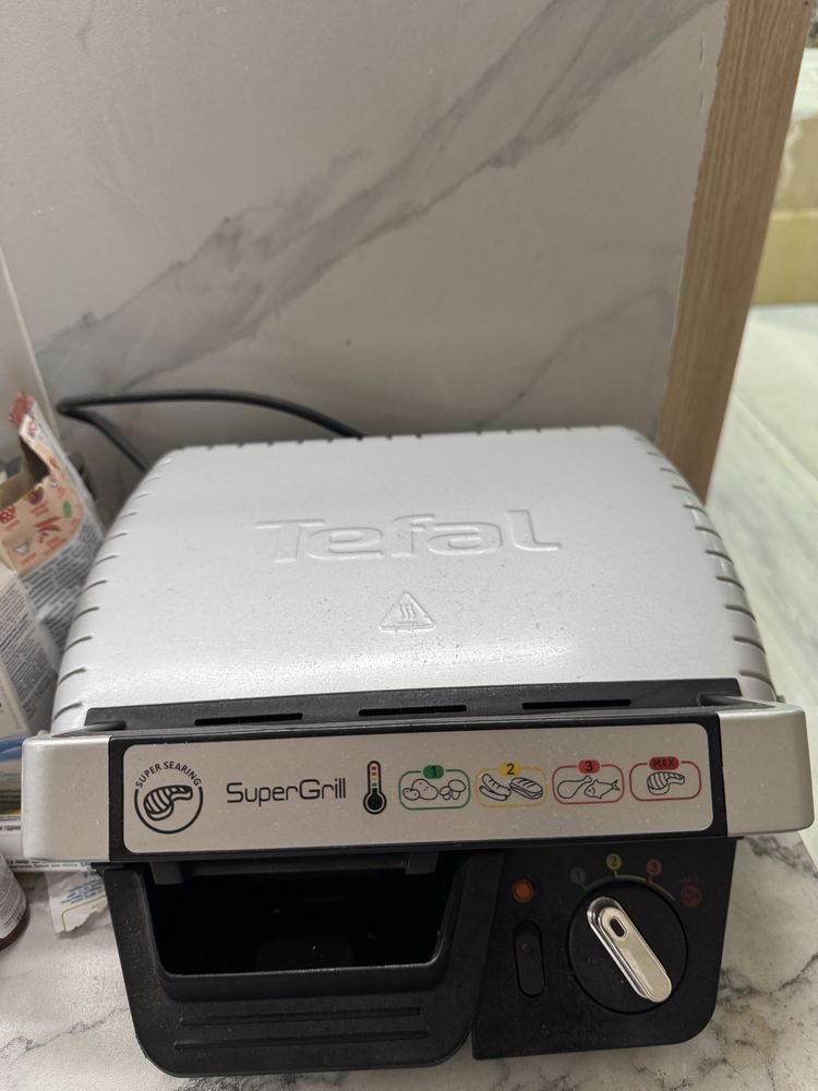 Продам электрогриль Tefal