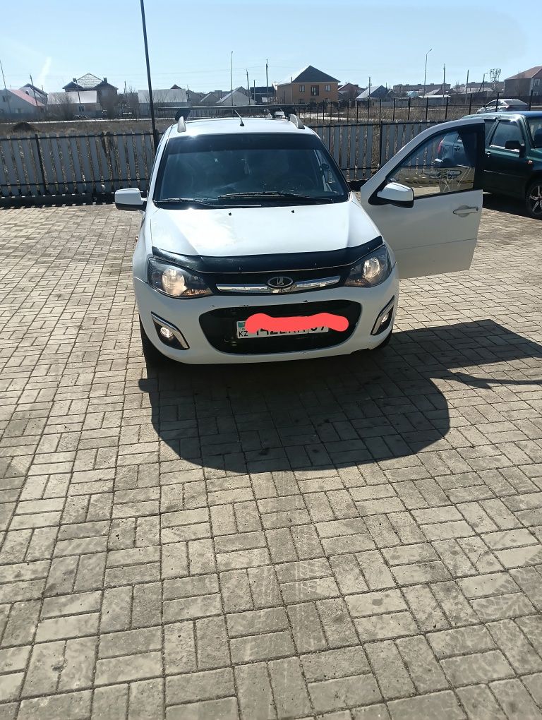 Продам авто Калина 2.2014года.Газ-бензин отметка в тех.паспорте есть