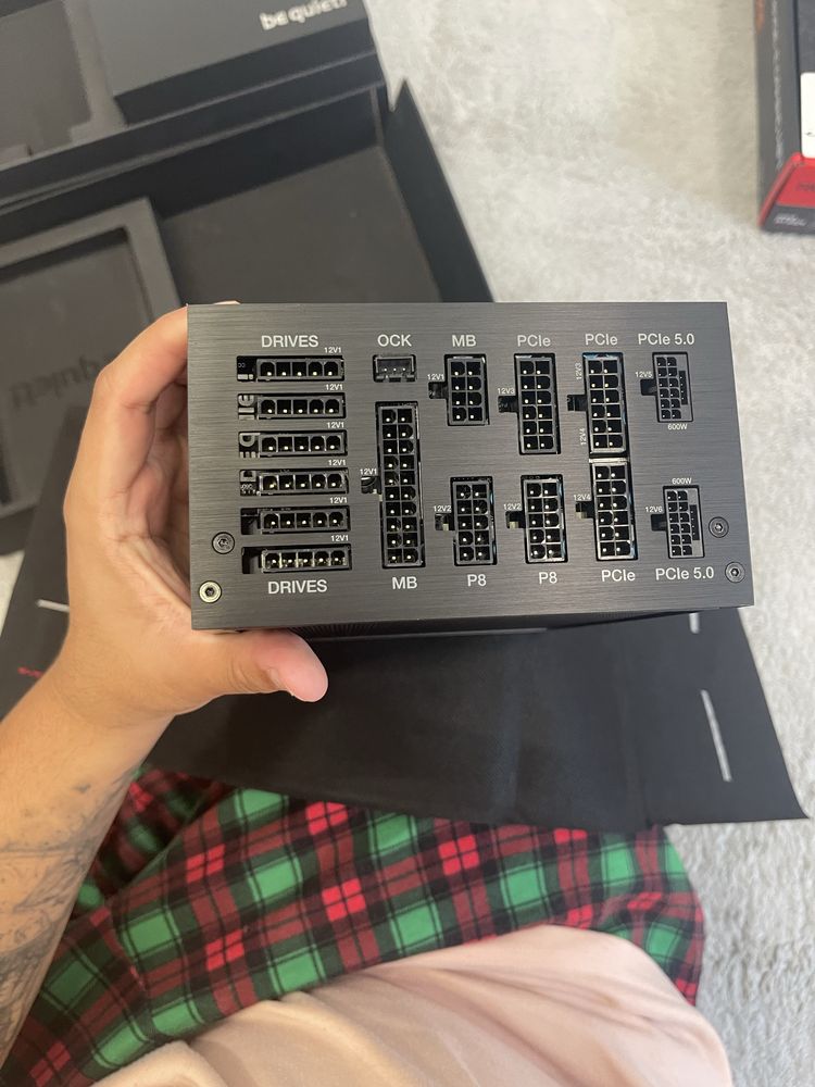 be quite DARK POWER PRO 13 - 1300w