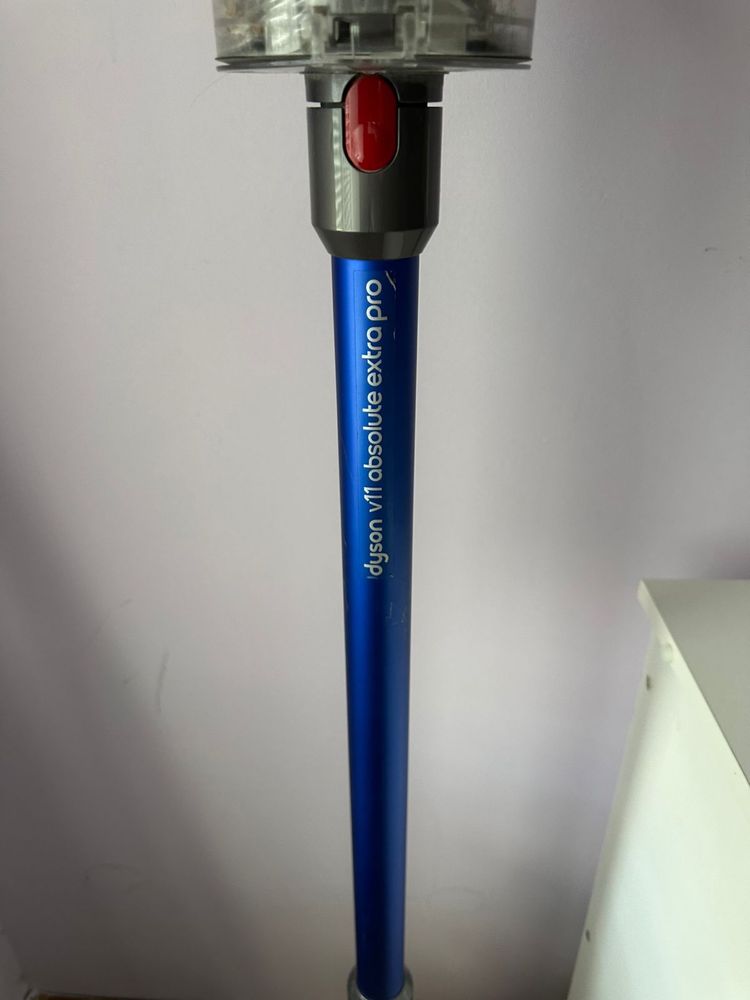 ручной пылесос Dyson