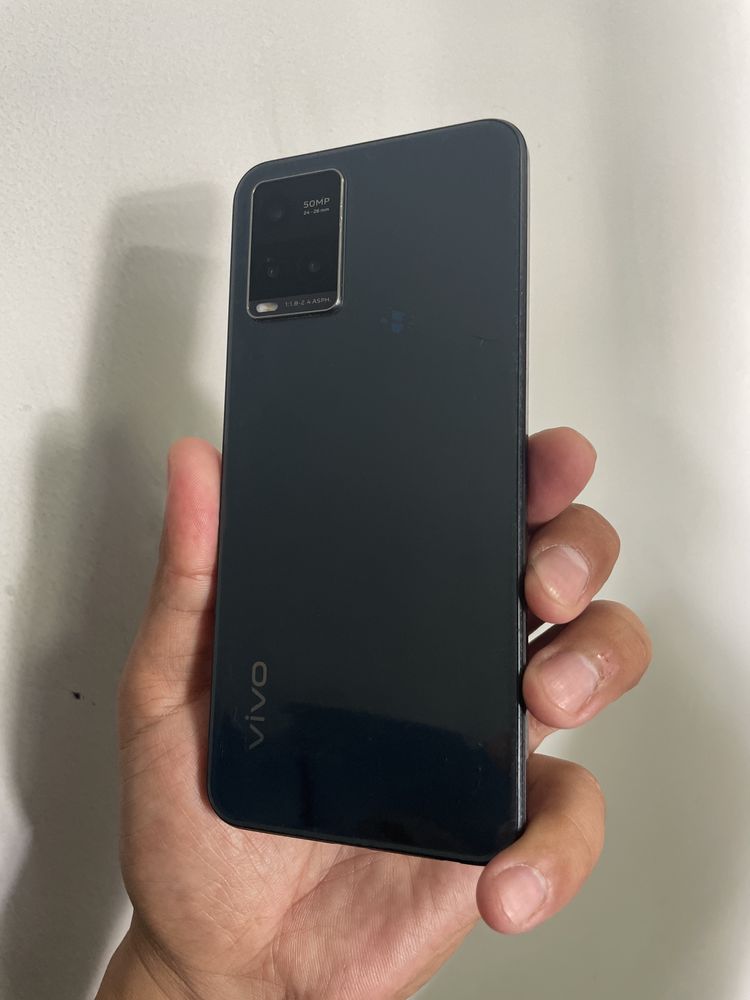 Vivo Y33S продам