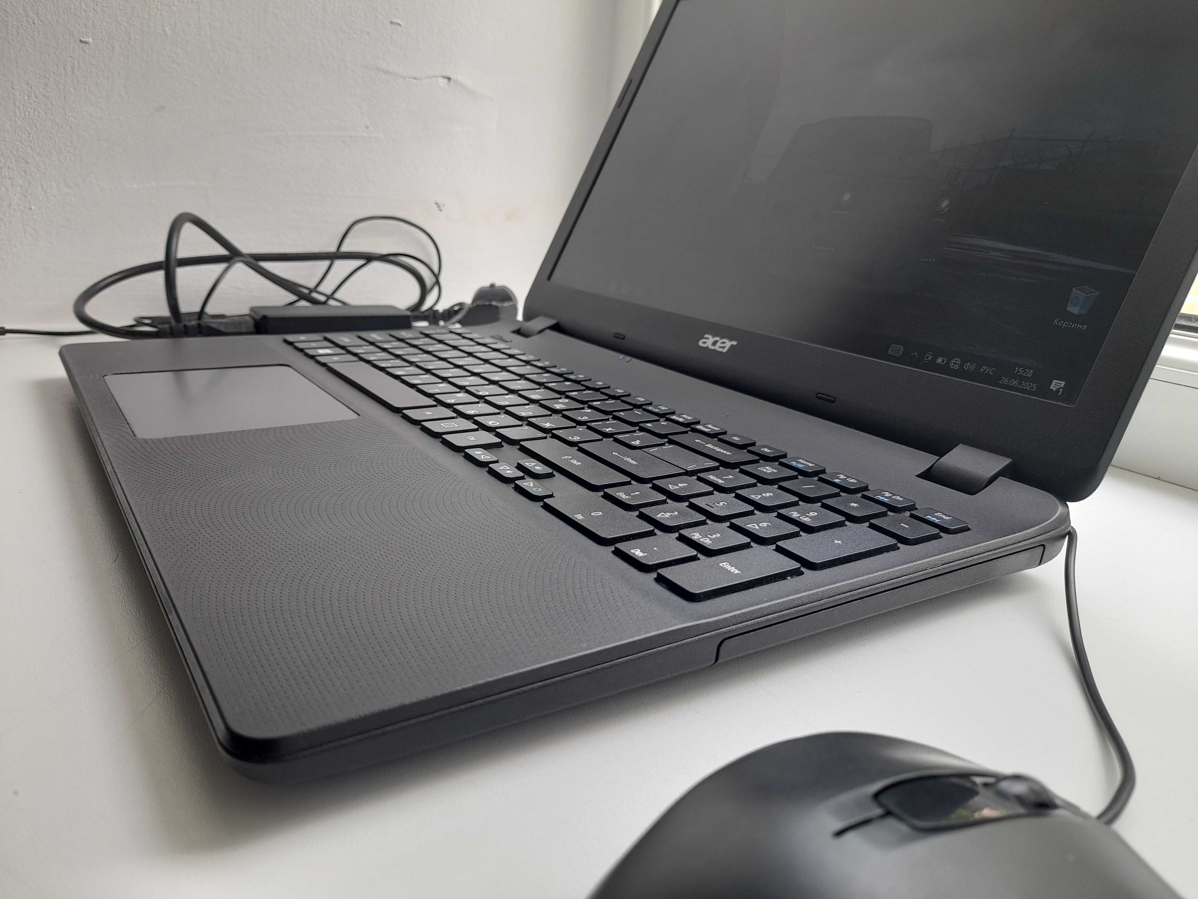Acer.EX2519.Pentium 3710.4-Ядер.4GB ОЗУ.1000GB Хранение!Цвет-Black!