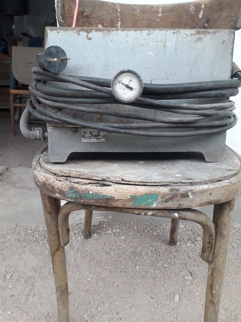 Продаётся автонасос от сети.