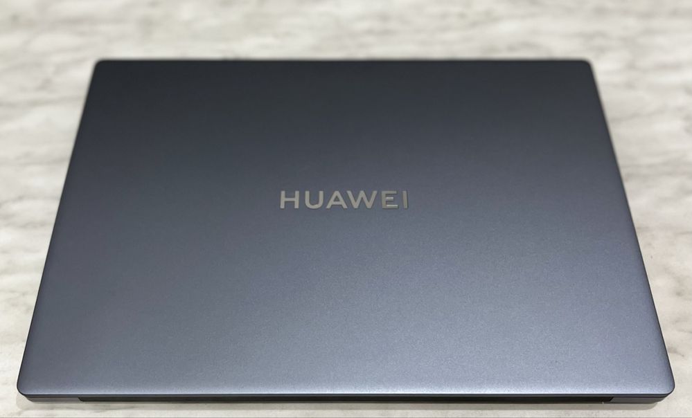 Продаю ноутбук Huawei matebook D16 в хорошем качестве