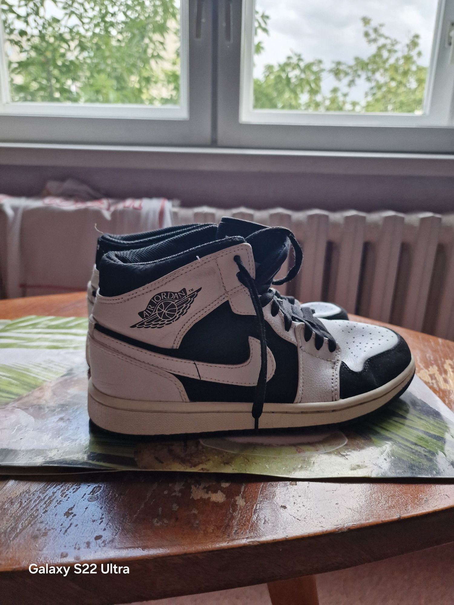 Nike Air Jordan 1