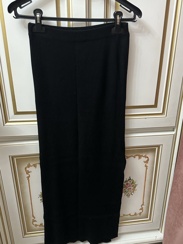 Длинные юбки Stradivarius