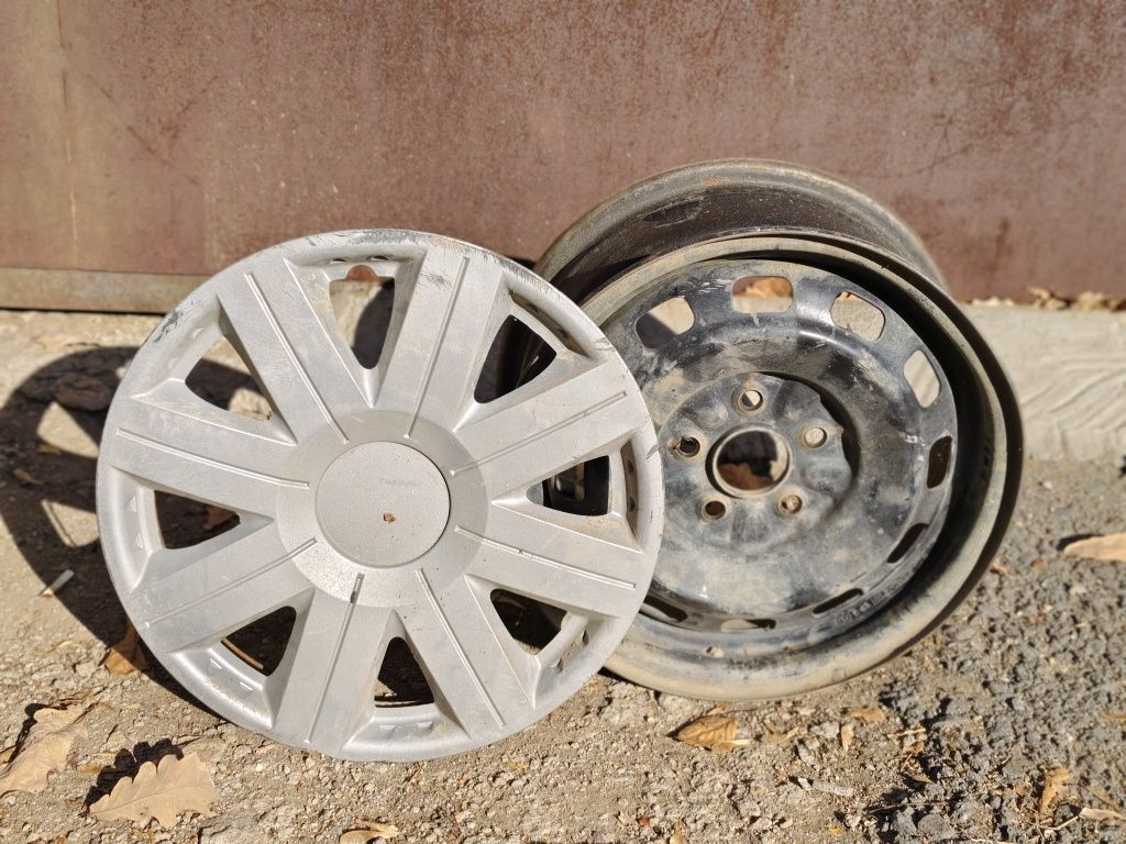 Диски с колпаками 4шт R14 5x100
