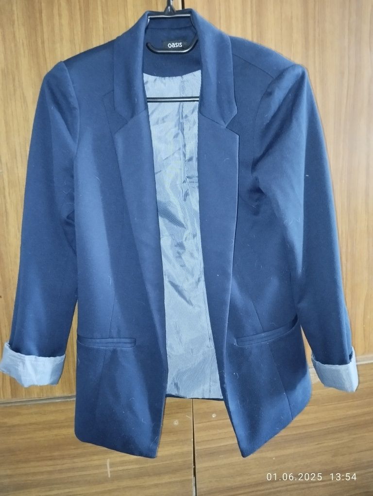 Продам женские вещи