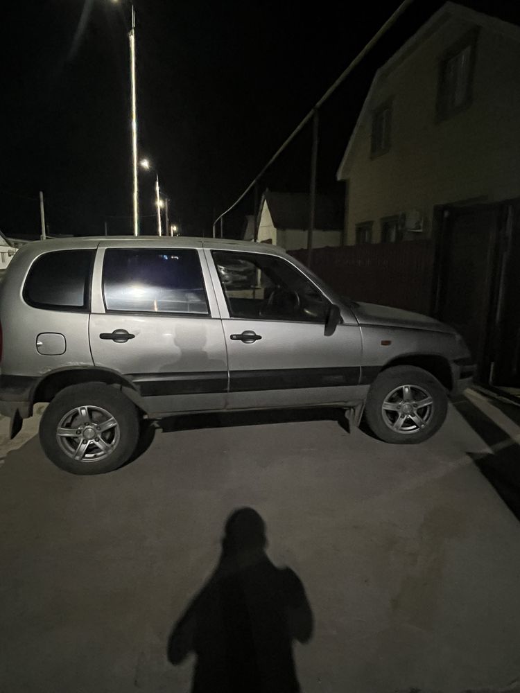 Chevrolet Niva 2005 года