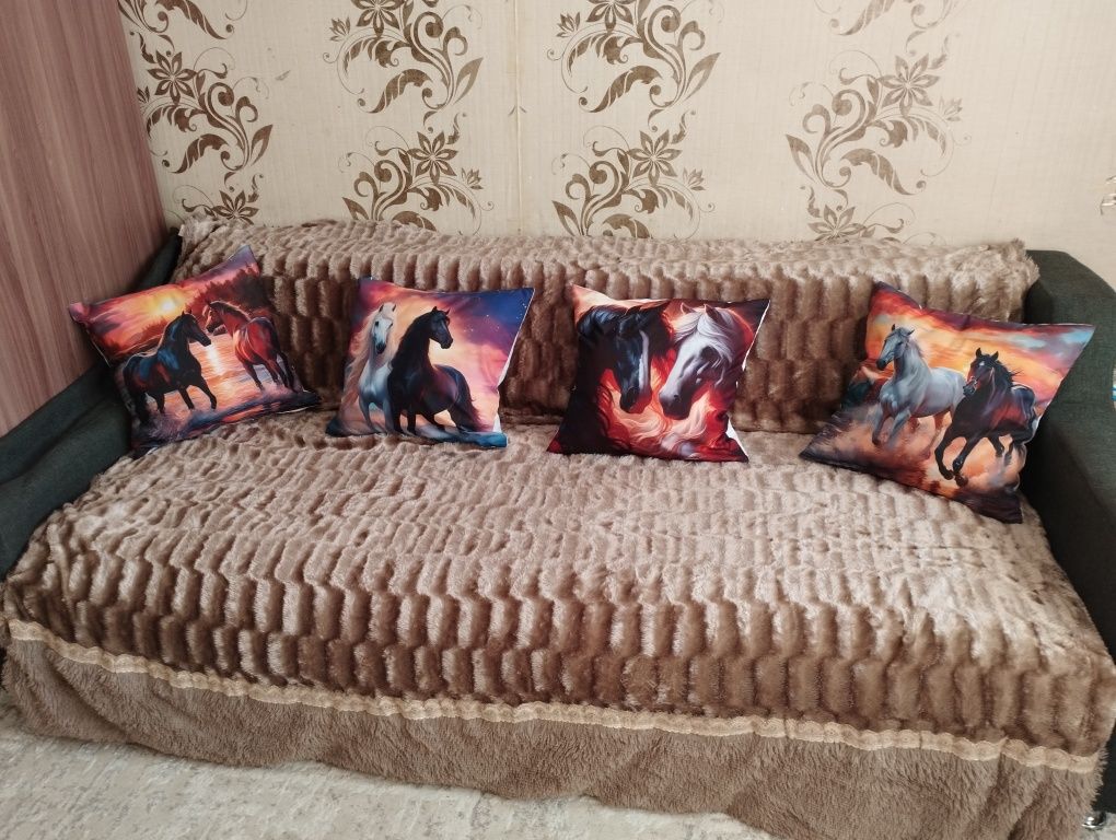 Продам декоративные подушки 45*45