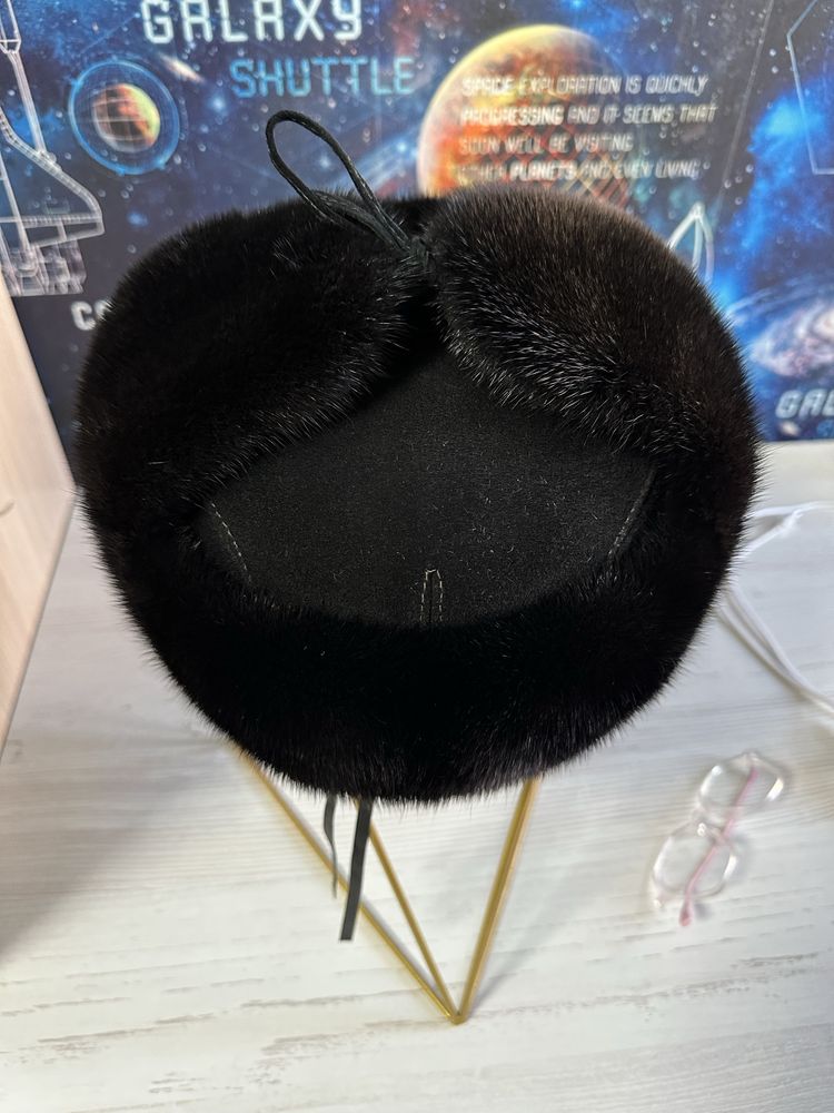 Продам норковую шапку