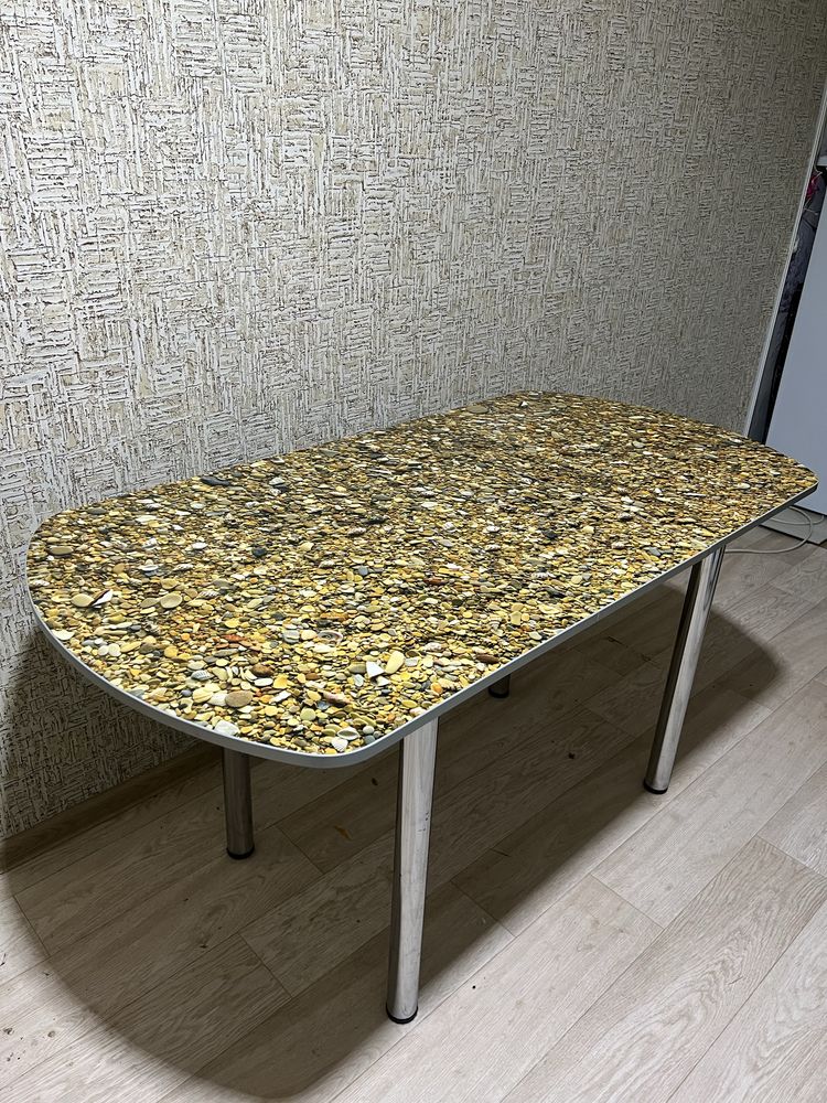 Стол трансформер и табуреты
