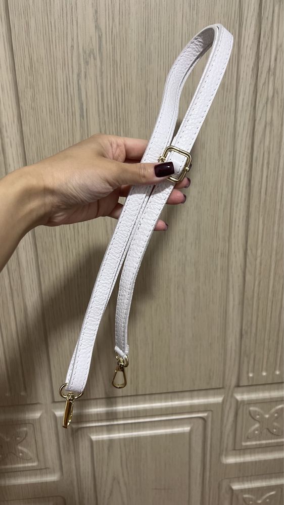 Продам белую сумку Италия