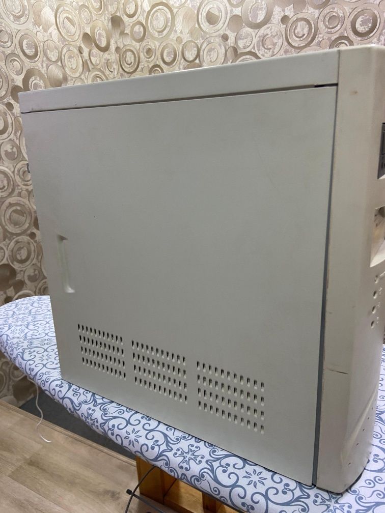 Компьютер рабочий с колонками в комплекте