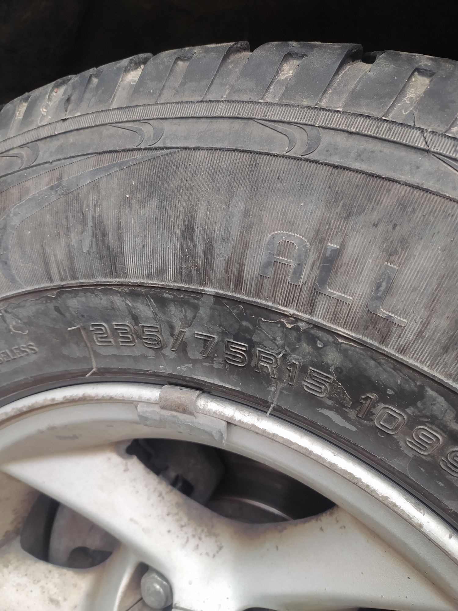 Колёса в сборе R15 Hyundai terracan