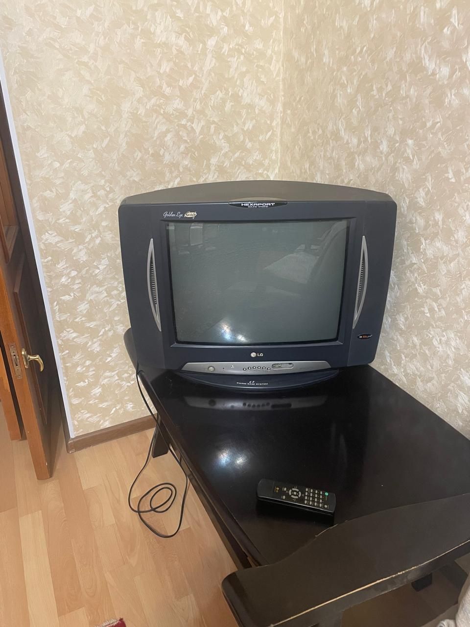 Продам два телевизора . Оба в рабочем состоянии