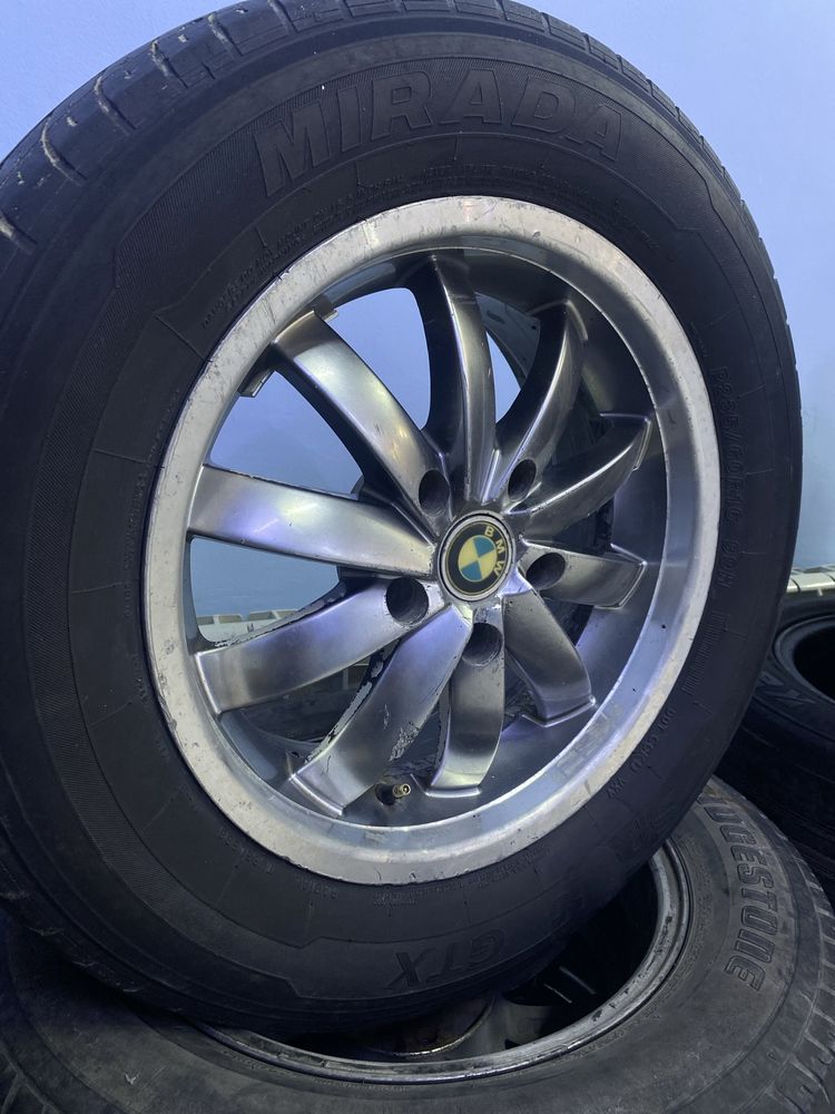 шины Wolkswagen 16 + в подарок шины BMW