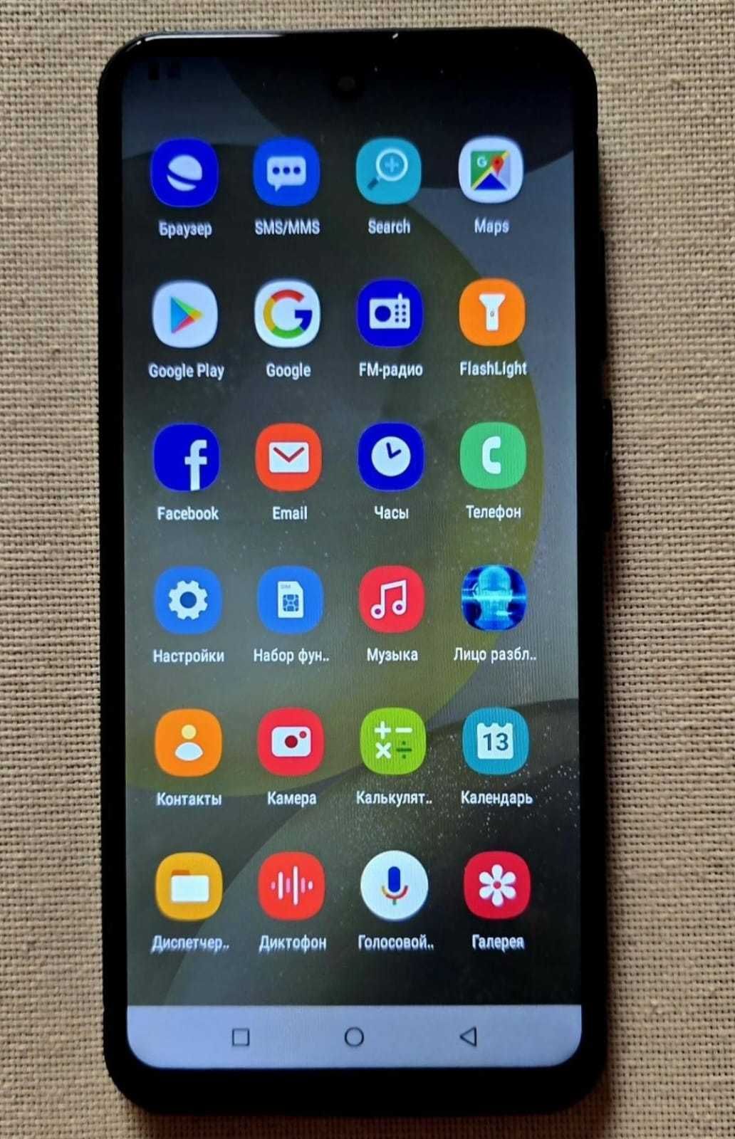 Смартфон Samsung Galaxy A74