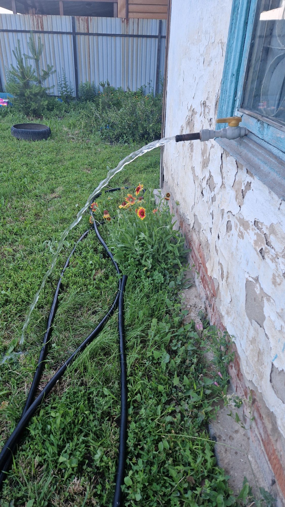 Бурение скважин.