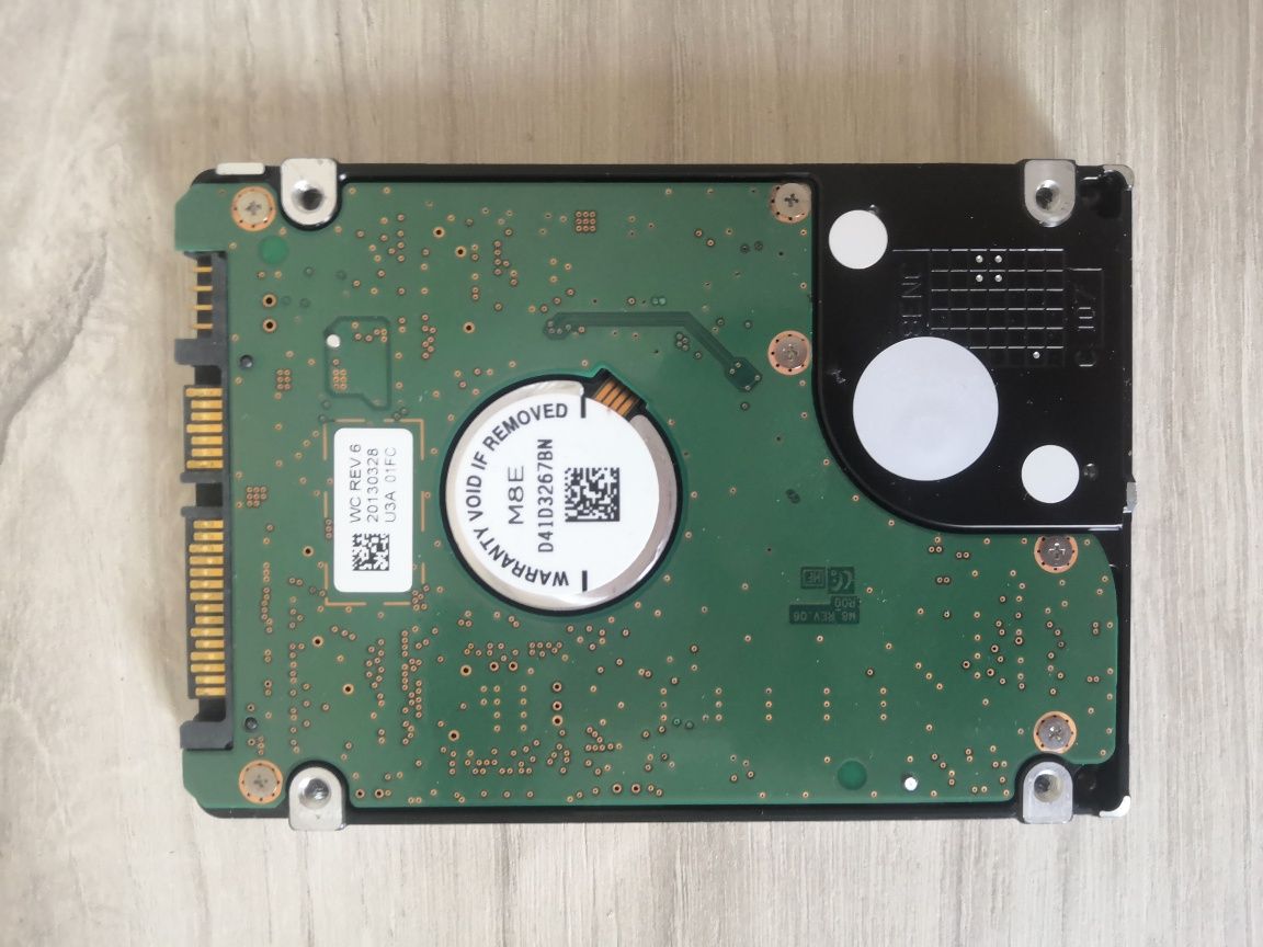 Жесткий диск HDD 1Tb Seagate Momentus [ST1000LM024] SATA 3Gb/s 2.5" 54