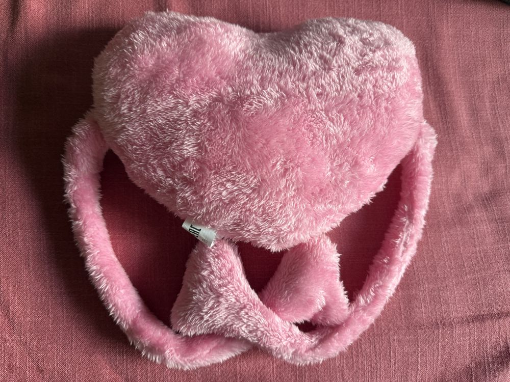 Продам новые: мягкую сумку и игрушку