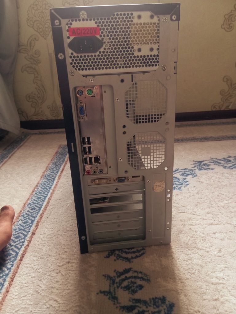 Продам компьютер