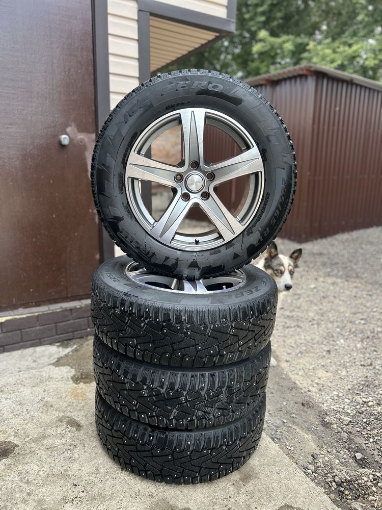 Диски R17 5x114.3 + зимняя резина Pirelli Ice Zero