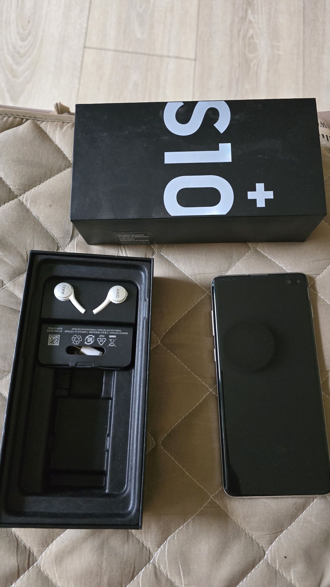 Samsung S10+ Plus 8/128 Обмена нет!
