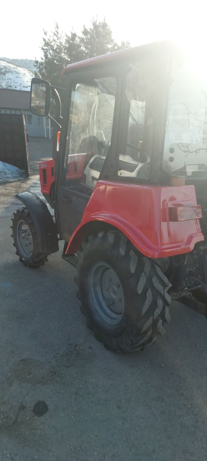Беларус 320.4 трактор