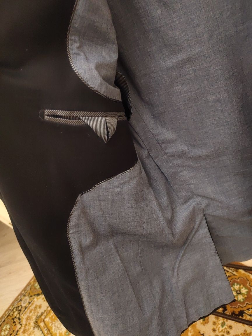 Пиджак Massimo Dutti из итальянской ткани. Премиум.