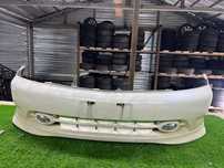 Бампер передний Honda Stream