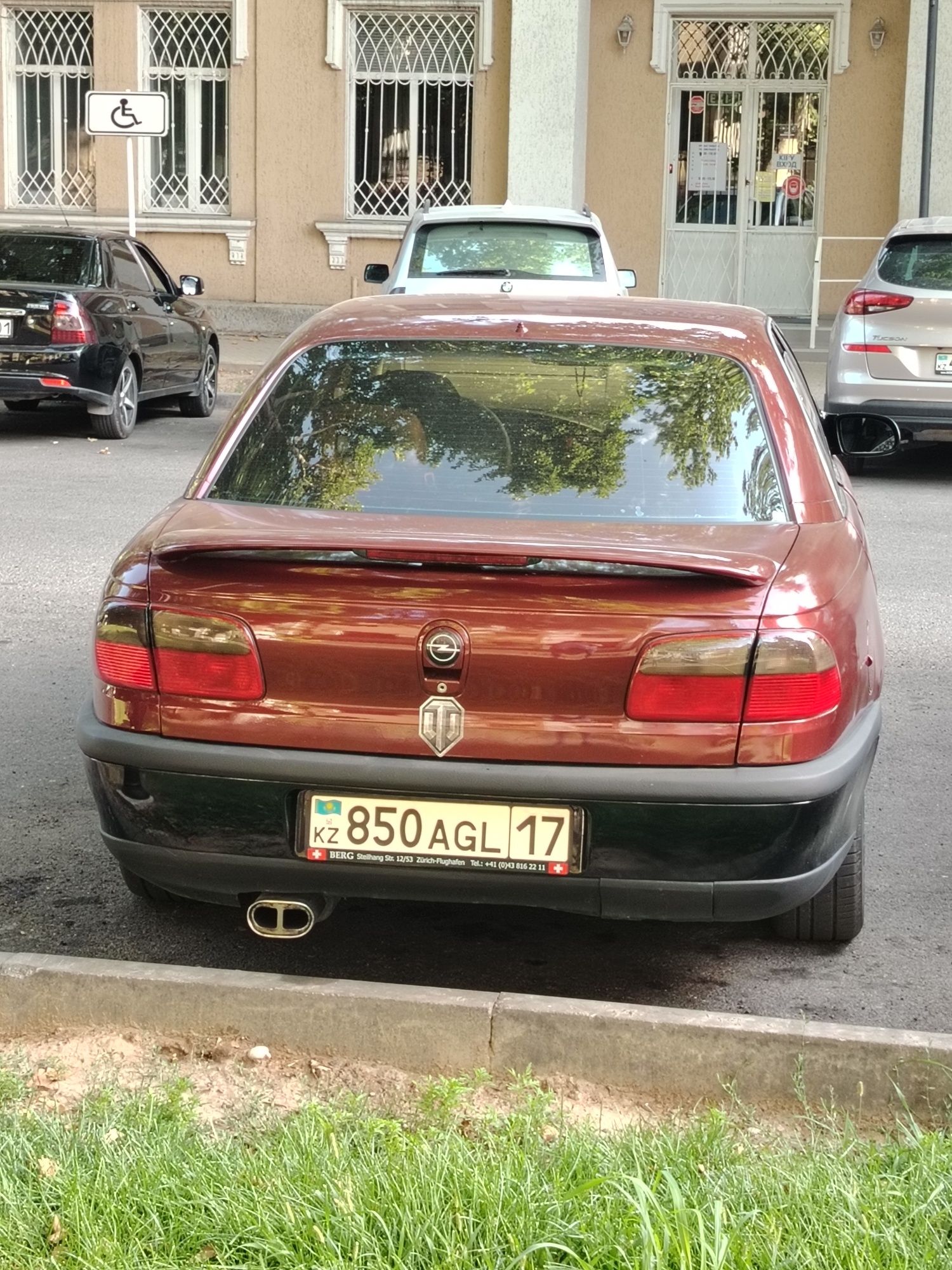 Опель омега 2.5 продам!