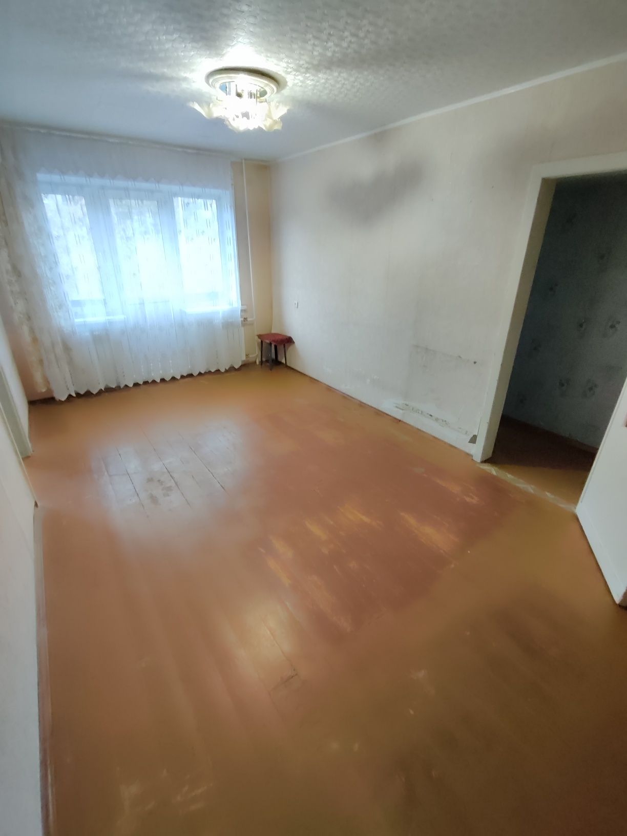 Продается 2-комн (2-34, 2 эт)