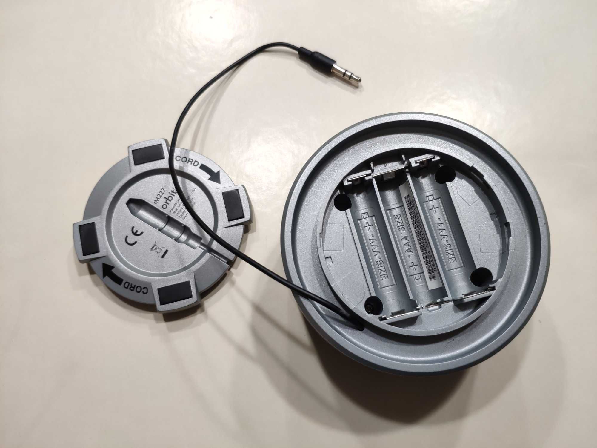 Колонка на мизинчиковых батарейках Altec Lansing iM227 Orbit