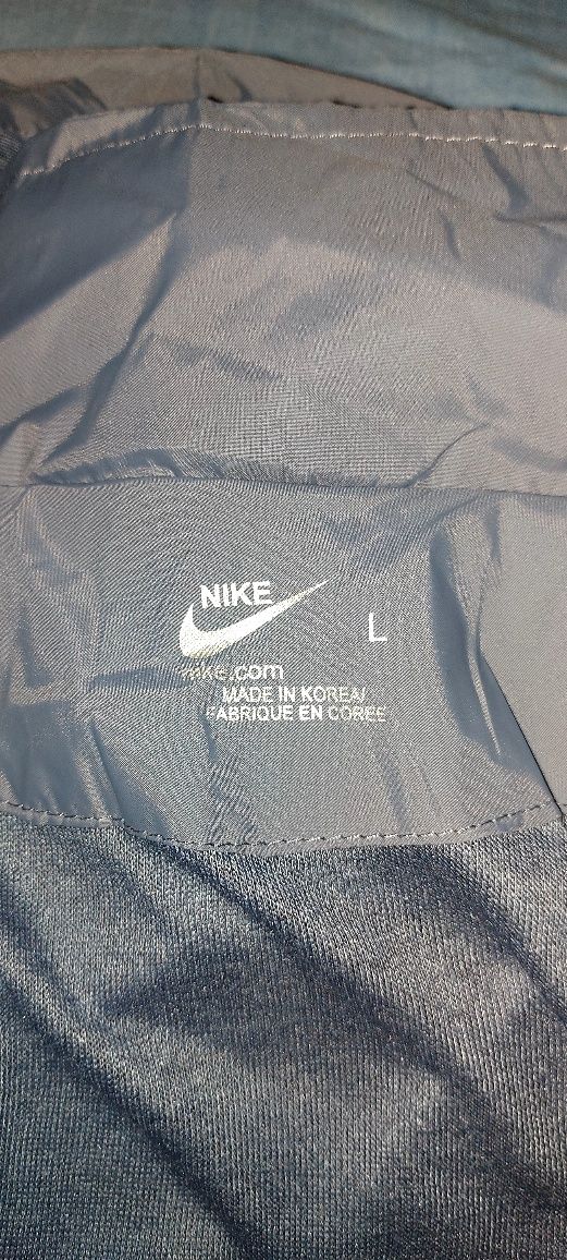 Nike  спортивный костюм подростковый, новый.