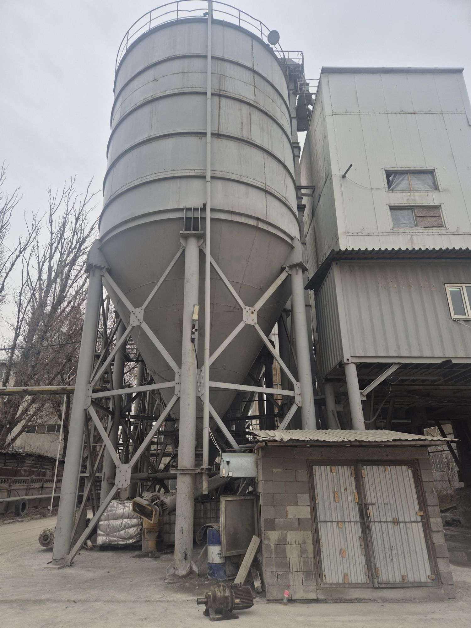 Силос 110тонн цемент
