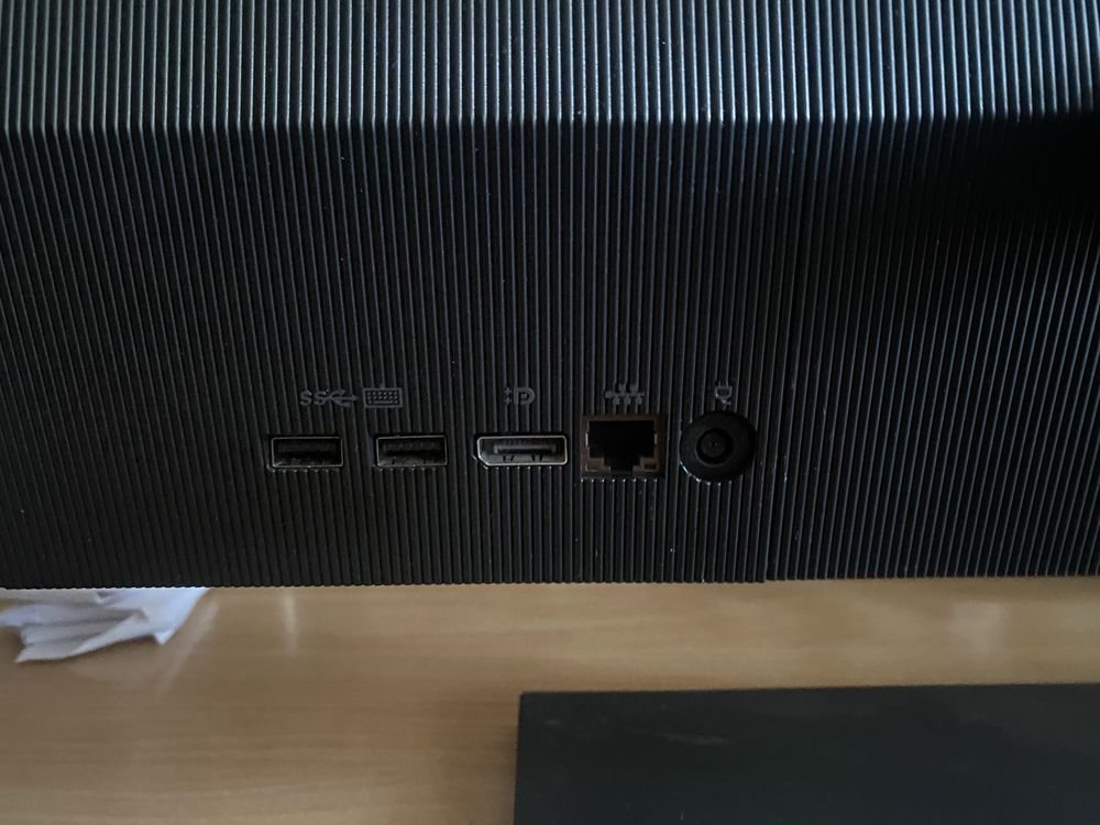 Моноблок  hp core i5 8500