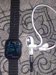 Продам Apple whath и беспроводной наушник