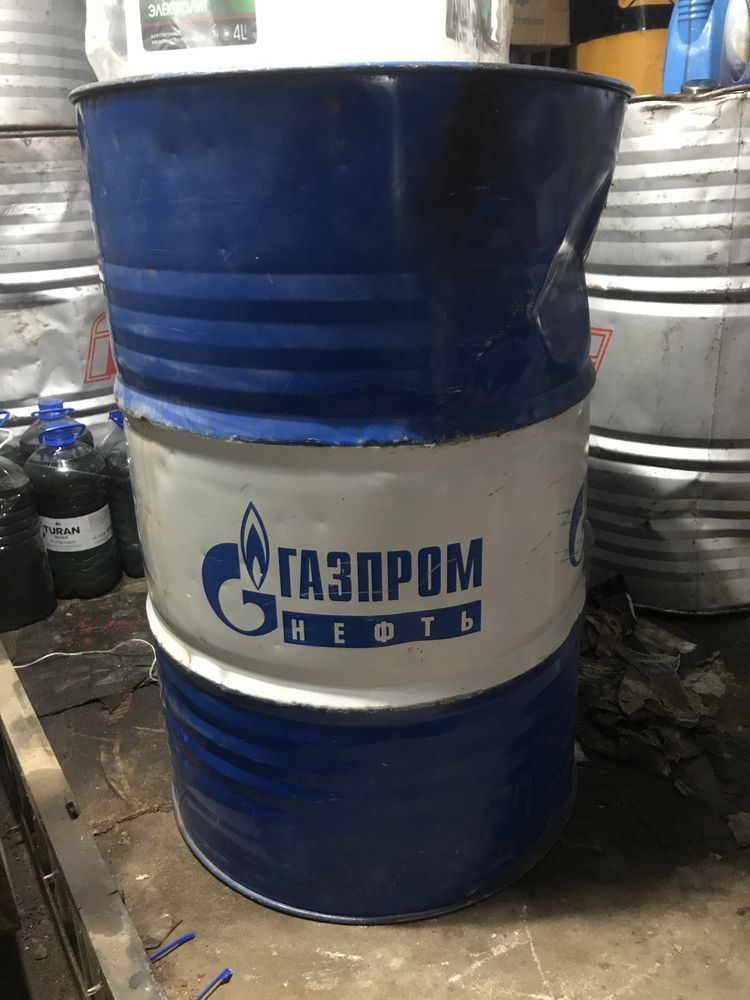 продаю пустые 200л бочки из под масла, состояние хорошое,