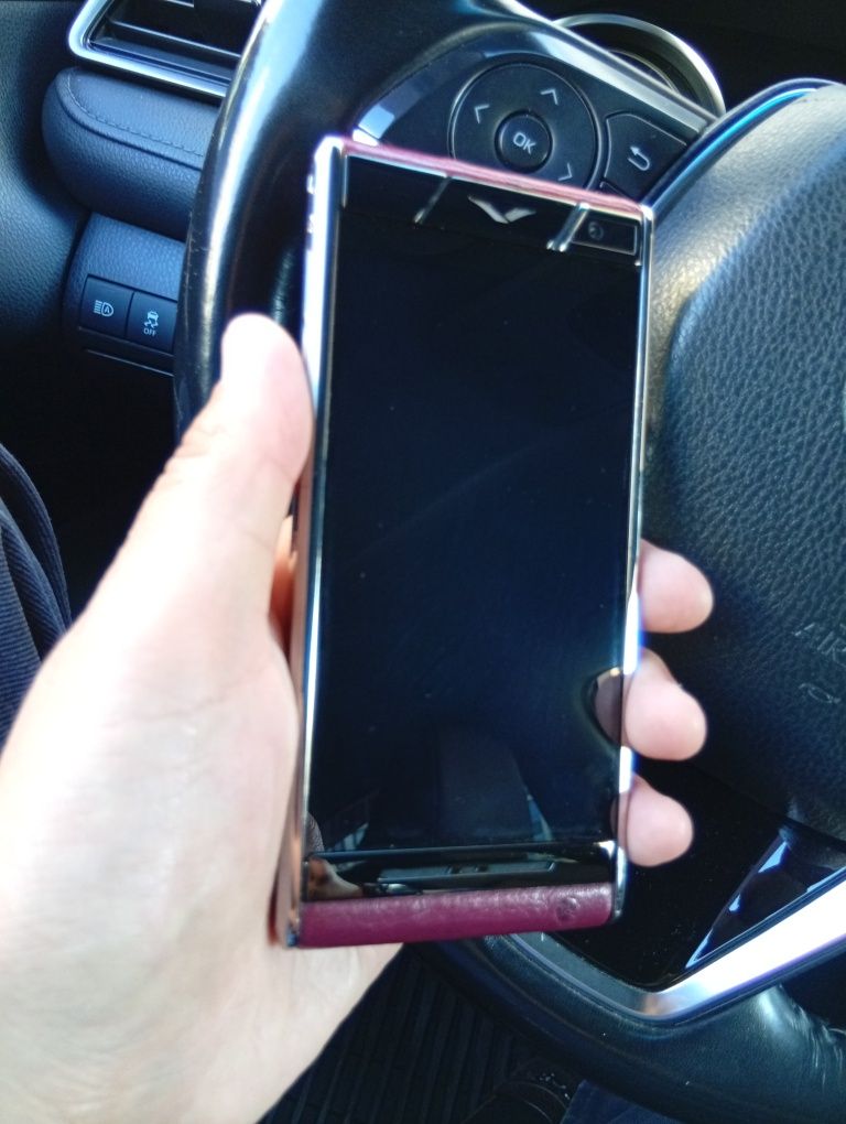 Продам Vertu Aster