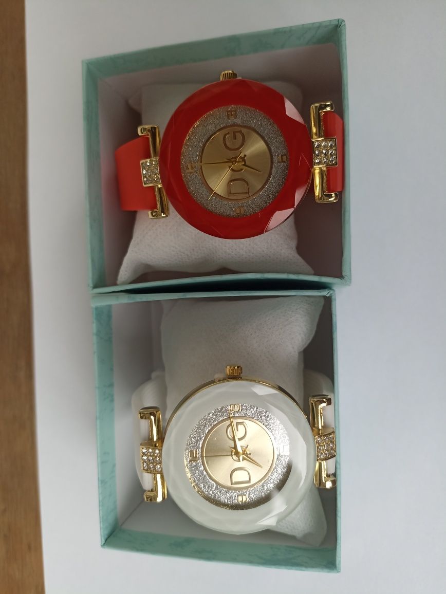 Продам часы наручные